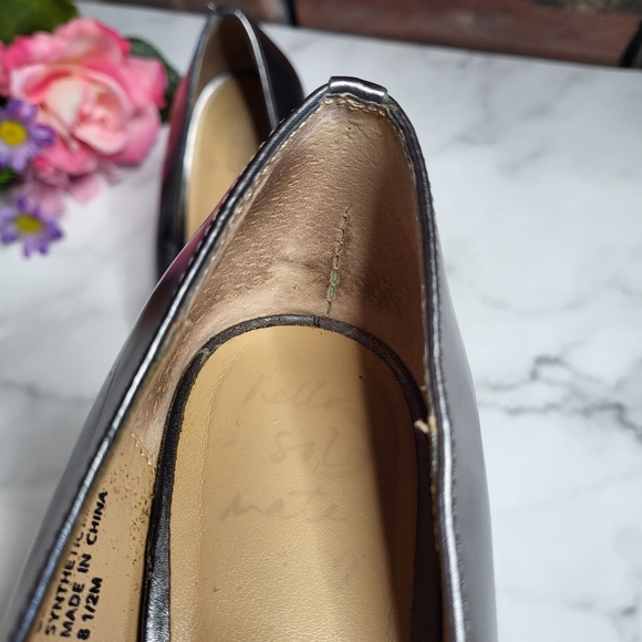 Banana Republic Metallic Gun Metal Gray Tasseled Heels - Picture 12 of 13